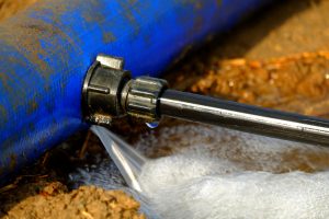 Vannlekkasje: Rørleggerens guide til rask reparasjon